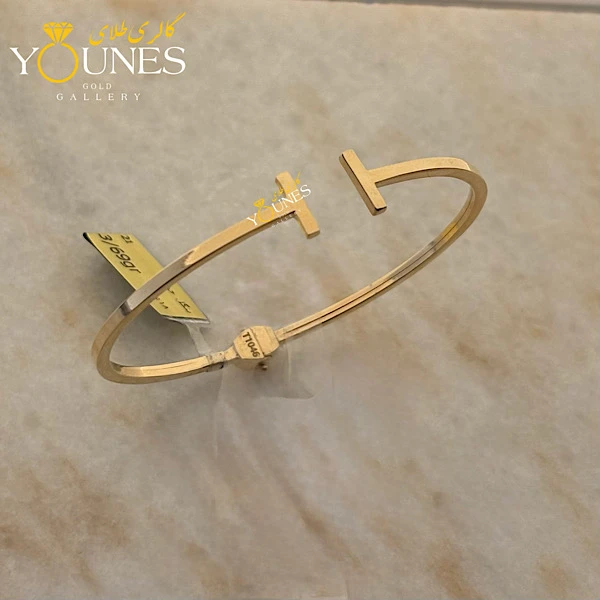 تصویر دوم بنگل طلا T شکل طلایی